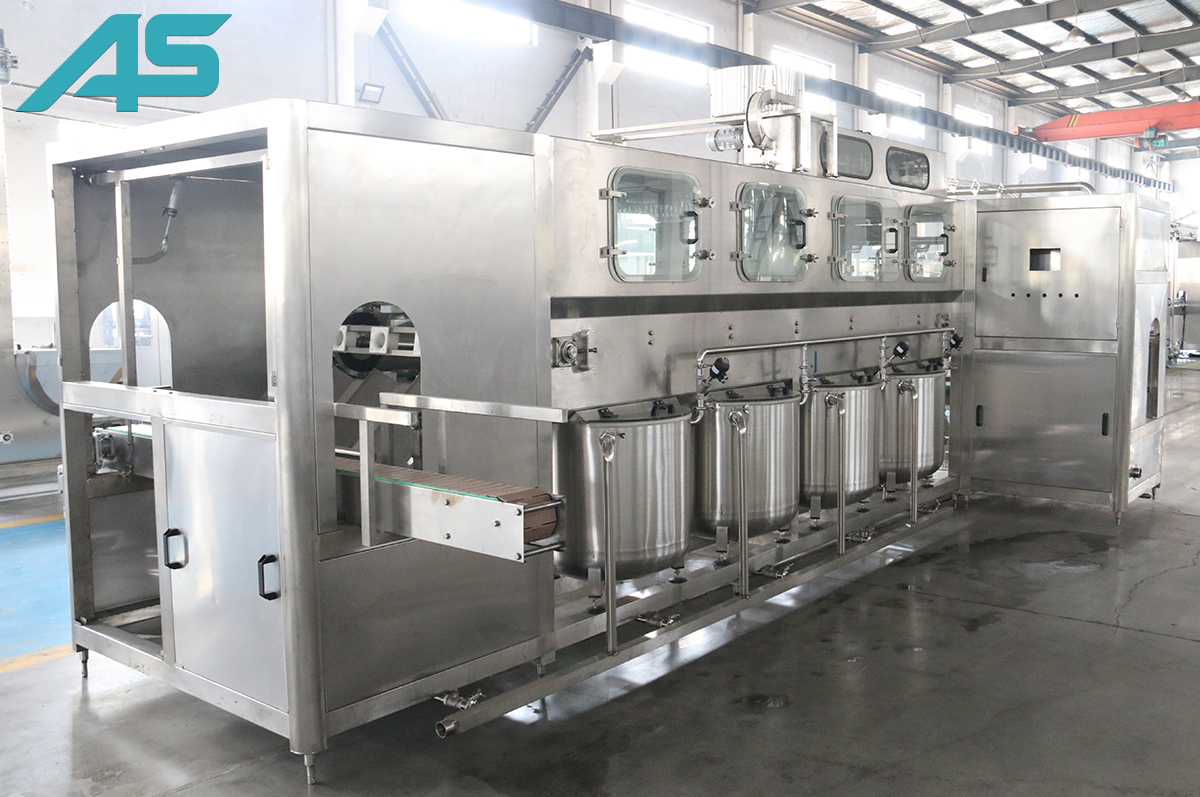 湖北小型桶裝水自動(dòng)生產(chǎn)線(xiàn)